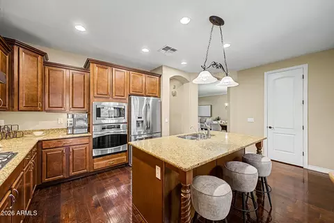 Kitchen - 2526 E Tonto Dr, Gilbert, AZ 85298 photo 5 of 5