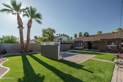 Exterior - 115 W Granada Rd, Phoenix, AZ 85003 photo 8 of 17