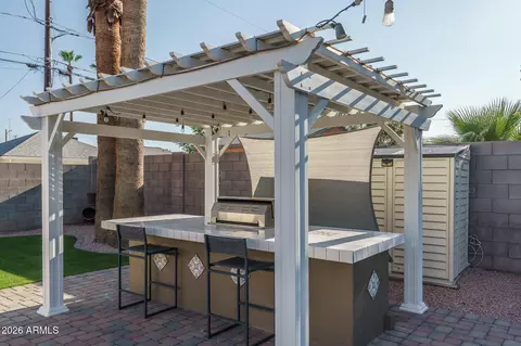 Exterior - 115 W Granada Rd, Phoenix, AZ 85003 photo 11 of 17
