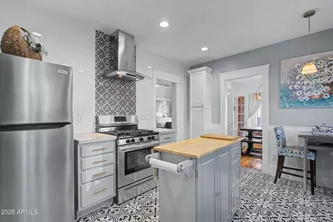 Kitchen - 115 W Granada Rd, Phoenix, AZ 85003 photo 4 of 4