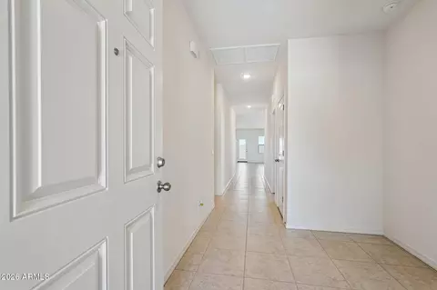 Entry Way - 10136 W Devonshire Ave, Phoenix, AZ 85037 photo 3 of 5