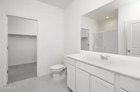 Bath - 10136 W Devonshire Ave, Phoenix, AZ 85037 photo 6 of 6