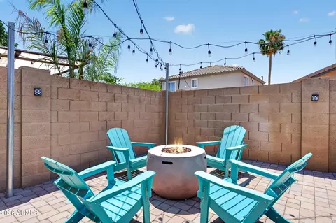 Exterior - 2553 E Jasper Dr, Gilbert, AZ 85296 photo 3 of 10