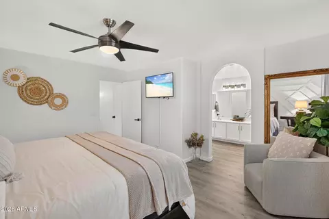 Bedroom - 2553 E Jasper Dr, Gilbert, AZ 85296 photo 3 of 7
