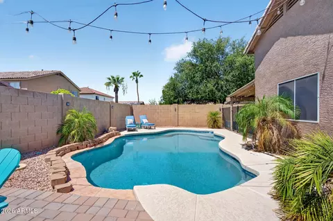 Exterior - 2553 E Jasper Dr, Gilbert, AZ 85296 photo 8 of 10