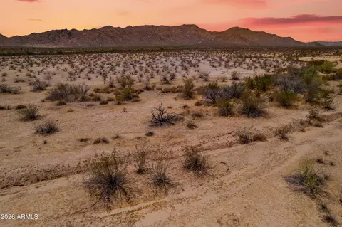 0 E Raw Land Dr #-, Surprise, AZ 85387
