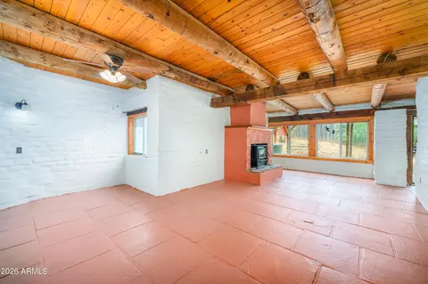 Living - 10145 E Dees Ln, Cornville, AZ 86325 photo 2 of 2