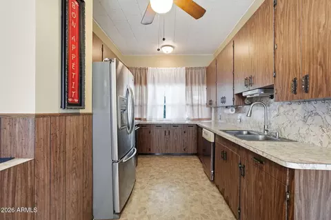 Kitchen - 377 S Second St, Globe, AZ 85501 photo 5 of 5