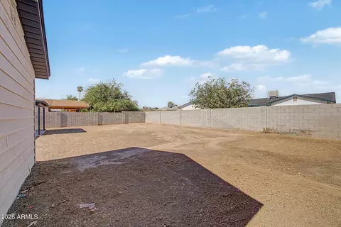 Exterior - 3911 N 87th Ave, Phoenix, AZ 85037 photo 5 of 5