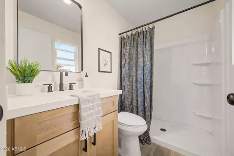 Bath - 3911 N 87th Ave, Phoenix, AZ 85037 photo 2 of 2