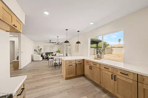 Kitchen - 3911 N 87th Ave, Phoenix, AZ 85037 photo 4 of 4