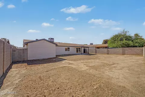 Exterior - 3911 N 87th Ave, Phoenix, AZ 85037 photo 4 of 5