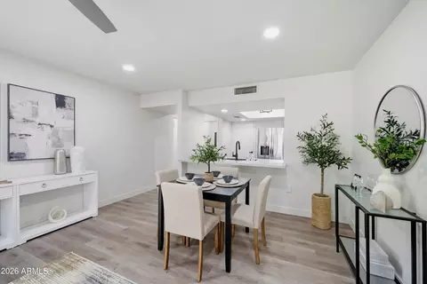 Dining - 609 N Granite St, Gilbert, AZ 85234 photo 2 of 2