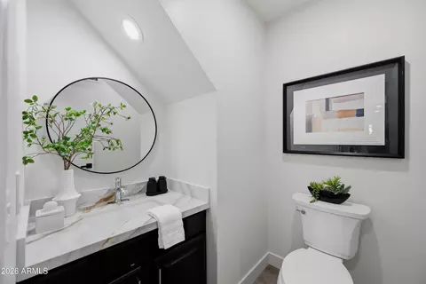 Bath - 609 N Granite St, Gilbert, AZ 85234 photo 5 of 5