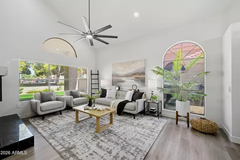 Living - 609 N Granite St, Gilbert, AZ 85234 photo 1 of 2