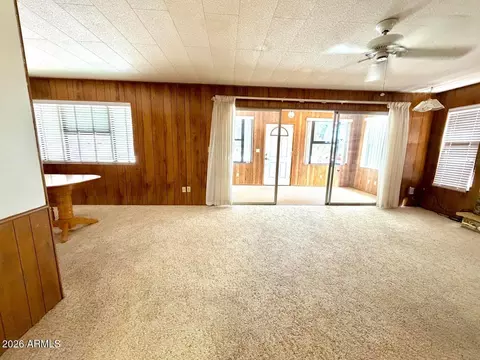 Living - 504 W Johnson Dr, Payson, AZ 85541 photo 2 of 3