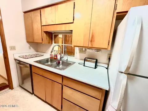 Kitchen - 504 W Johnson Dr, Payson, AZ 85541 photo 1 of 2