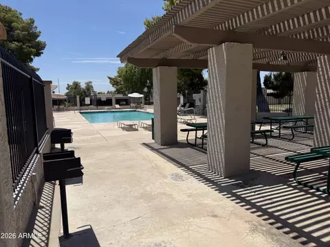 Exterior - 1126 E Cheryl Dr, Phoenix, AZ 85020 photo 6 of 7