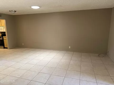 Living - 1126 E Cheryl Dr, Phoenix, AZ 85020 photo 1 of 1