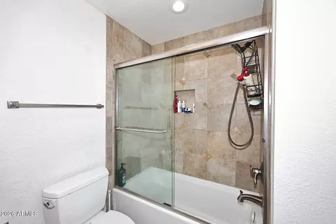 Bath - 3642 E Renee Dr, Phoenix, AZ 85050 photo 5 of 5