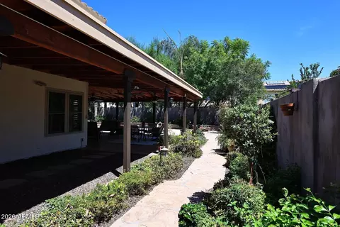 Exterior - 3642 E Renee Dr, Phoenix, AZ 85050 photo 7 of 16