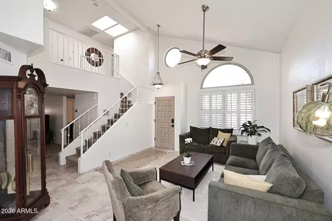 Living - 3642 E Renee Dr, Phoenix, AZ 85050 photo 2 of 5