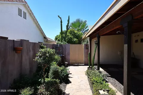 Exterior - 3642 E Renee Dr, Phoenix, AZ 85050 photo 11 of 16