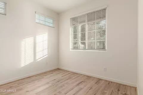 Bedroom - 48 E Bates St, Mesa, AZ 85201 photo 1 of 8