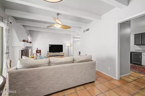 Living - 1622 E Borghese Pl, Phoenix, AZ 85016 photo 4 of 4