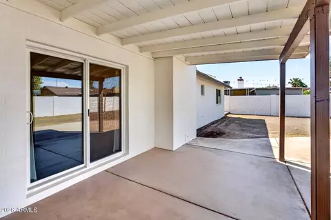 Exterior - 705 N Oracle Cir, Mesa, AZ 85203 photo 3 of 6