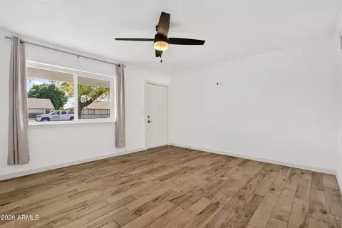 Living - 705 N Oracle Cir, Mesa, AZ 85203 photo 7 of 9