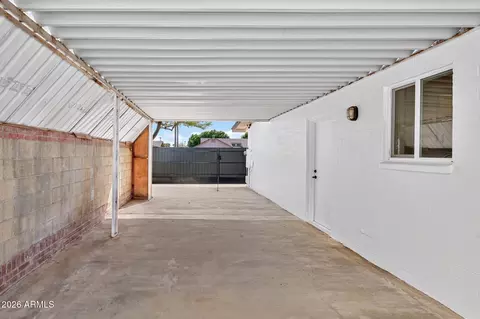 Exterior - 705 N Oracle Cir, Mesa, AZ 85203 photo 6 of 6