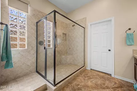 Bath - 2660 E Blue Spruce Ln, Gilbert, AZ 85298 photo 1 of 3