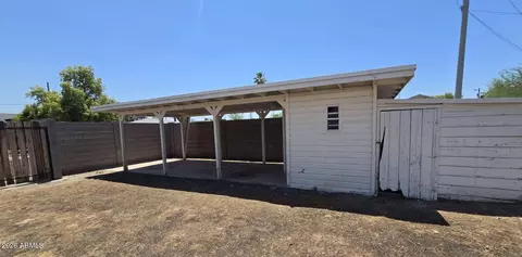 Exterior - 203 W Mission Ln, Phoenix, AZ 85021 photo 3 of 5