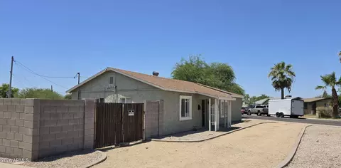 Exterior - 203 W Mission Ln, Phoenix, AZ 85021 photo 2 of 5