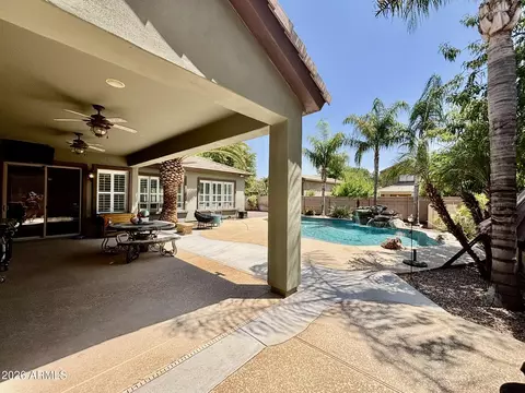 Exterior - 2925 E Marlene Dr, Gilbert, AZ 85296 photo 8 of 14