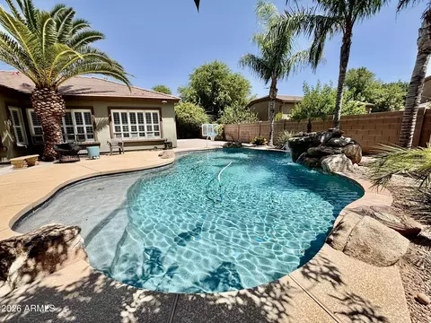 Exterior - 2925 E Marlene Dr, Gilbert, AZ 85296 photo 10 of 14