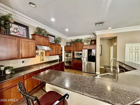 Kitchen - 2925 E Marlene Dr, Gilbert, AZ 85296 photo 6 of 9