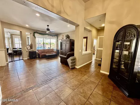 Entry Way - 2925 E Marlene Dr, Gilbert, AZ 85296 photo 2 of 3