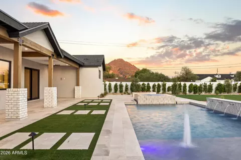 Exterior - 4119 E Stanford Dr, Phoenix, AZ 85018 photo 13 of 16