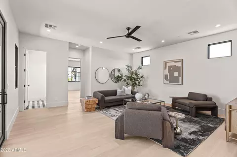 Living - 4119 E Stanford Dr, Phoenix, AZ 85018 photo 5 of 5