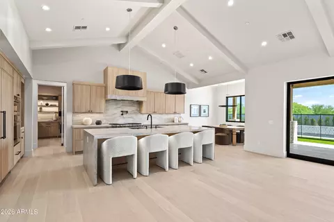 Kitchen - 4119 E Stanford Dr, Phoenix, AZ 85018 photo 1 of 7