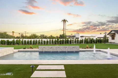 Exterior - 4119 E Stanford Dr, Phoenix, AZ 85018 photo 11 of 16