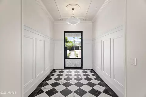Entry Way - 4119 E Stanford Dr, Phoenix, AZ 85018 photo 1 of 2