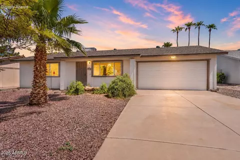 5709 S Roberts Rd, Tempe, AZ 85283