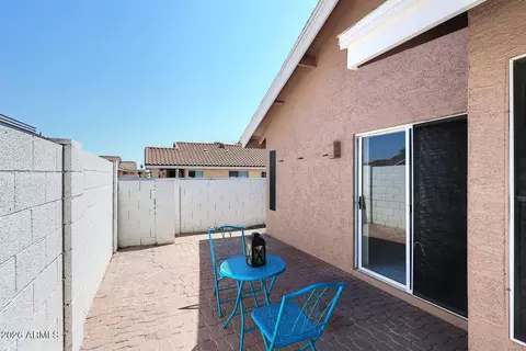 Exterior - 912 E Annette Dr, Phoenix, AZ 85022 photo 3 of 6