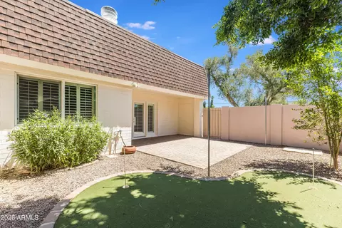 Exterior - 3157 E Hazelwood St, Phoenix, AZ 85016 photo 3 of 8