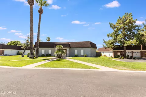 Exterior - 3157 E Hazelwood St, Phoenix, AZ 85016 photo 7 of 8