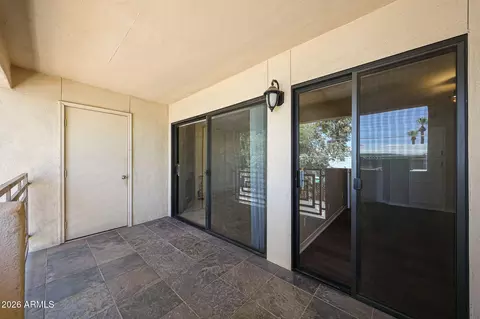 Exterior - 3235 E Camelback Rd #220, Phoenix, AZ 85018 photo 2 of 4