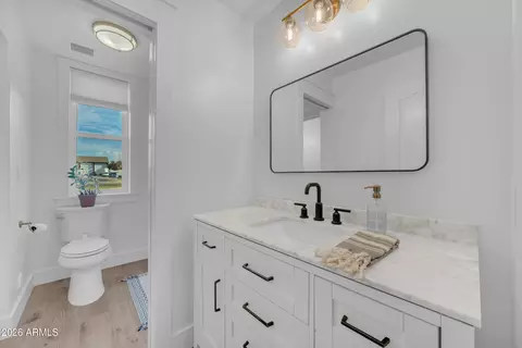 Bath - 18110 E Sunnybrook Ln, Gilbert, AZ 85298 photo 5 of 7